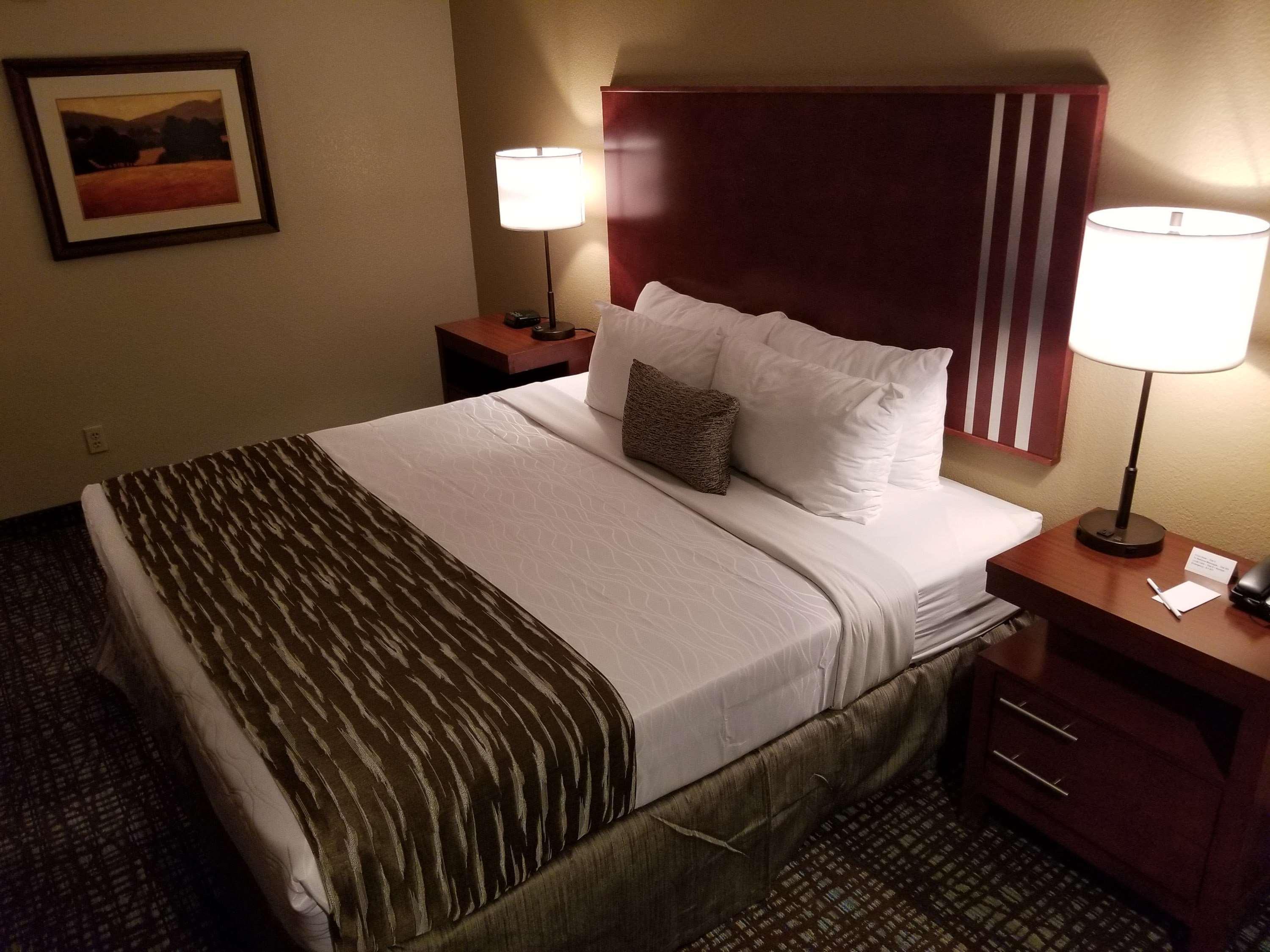 Surestay Plus Hotel By Best Western Роклін Екстер'єр фото