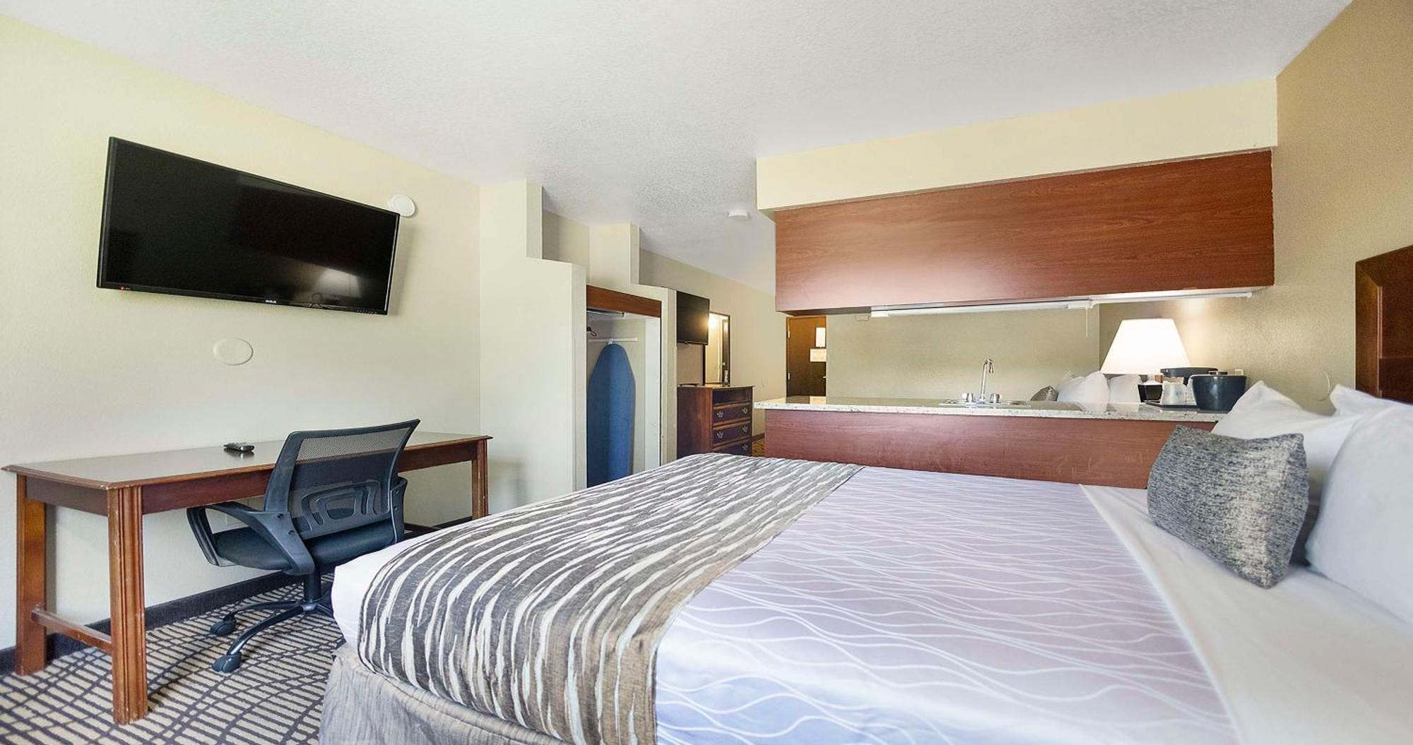 Surestay Plus Hotel By Best Western Роклін Екстер'єр фото