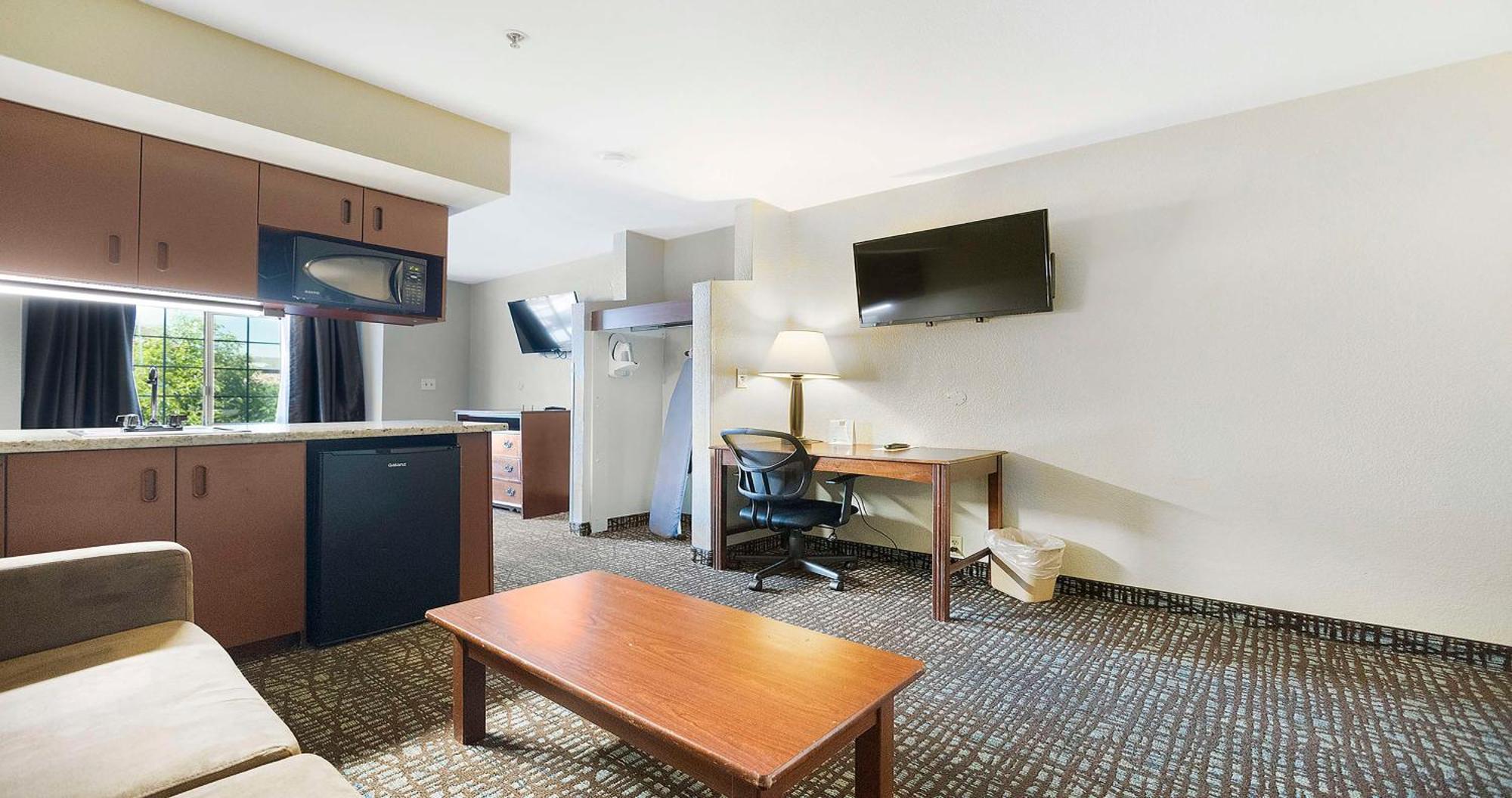Surestay Plus Hotel By Best Western Роклін Екстер'єр фото